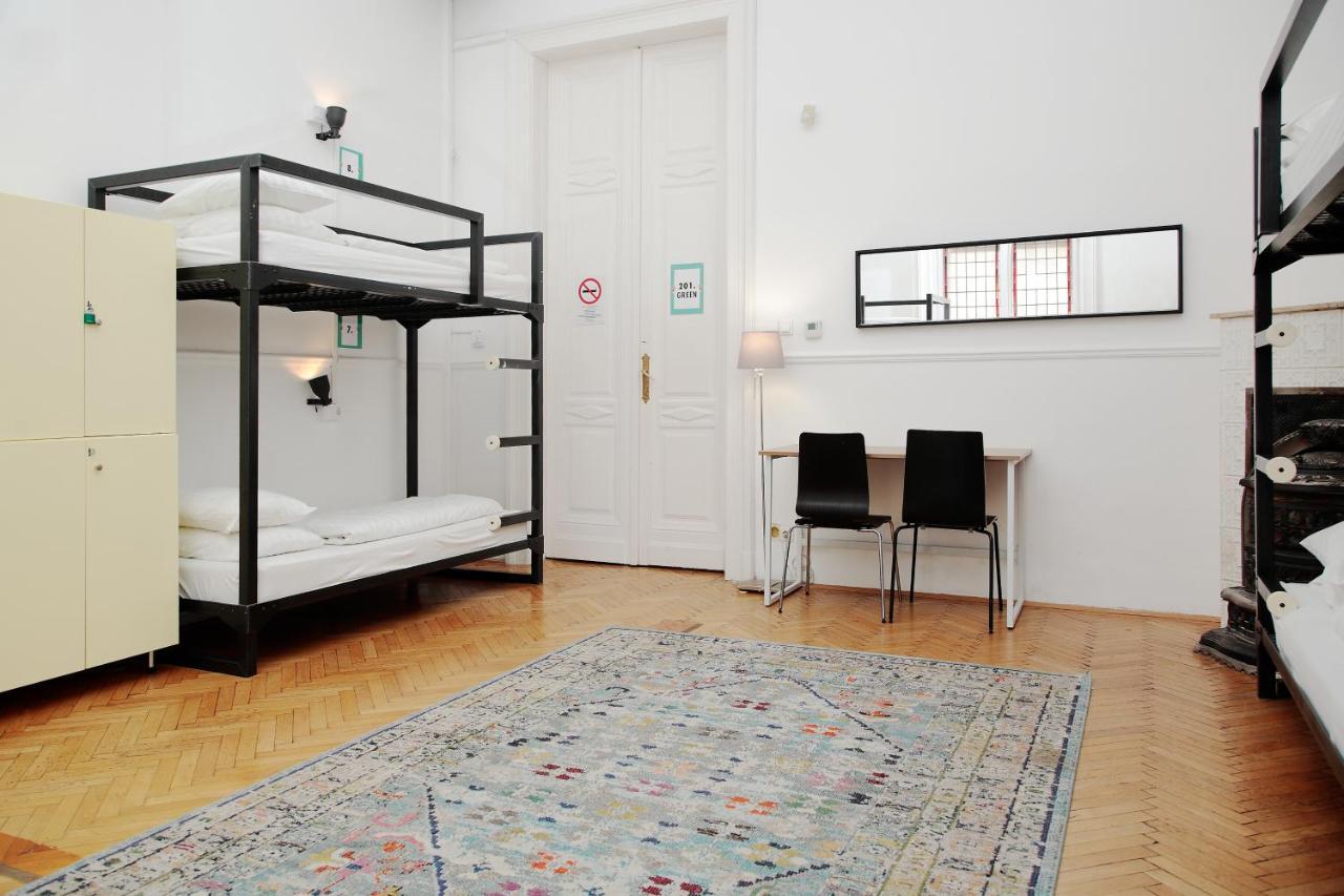 Hostel Maverick Downtown